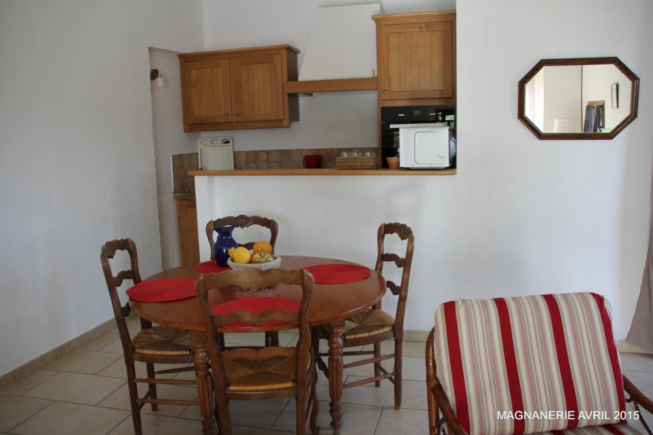 Domaine De La Marie Dans Le Luberon Villa Peypin-d'Aigues Dış mekan fotoğraf